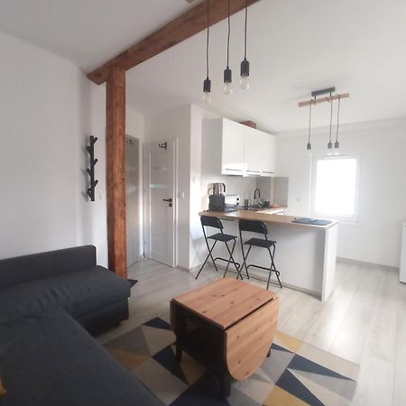 Apartament Wolnosci Jelenia Gora Bagian luar foto