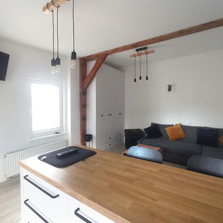 Apartament Wolnosci Jelenia Gora Bagian luar foto