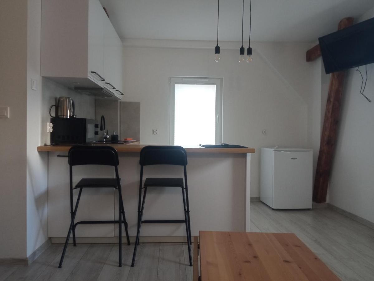 Apartament Wolnosci Jelenia Gora Bagian luar foto